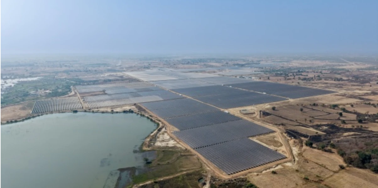 Two CEEC-designed Photovoltaic Projects Go into Operation