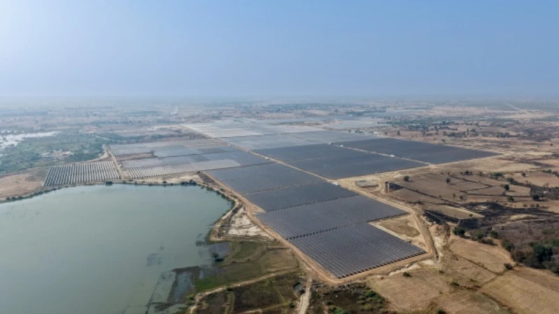 Two CEEC-designed Photovoltaic Projects Go into Operation